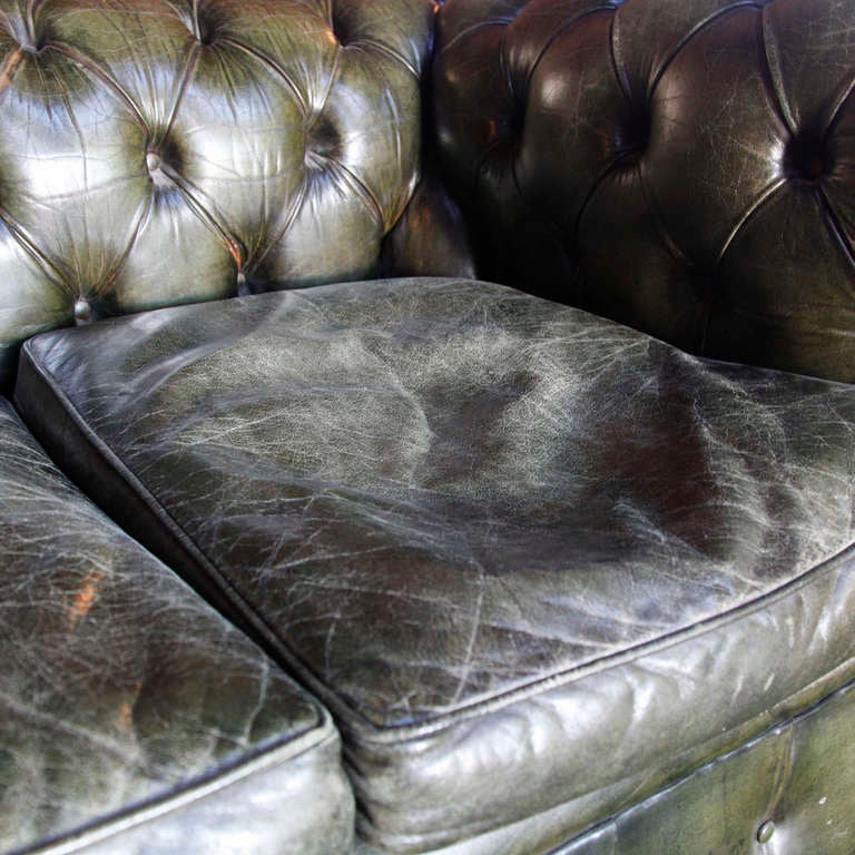 Green Leather Chesterfield Sofa's 2
