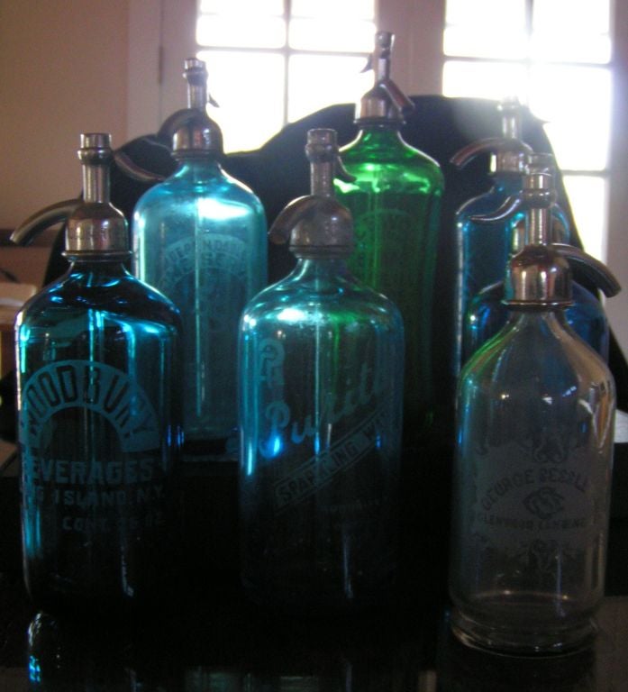 Vintage American Seltzer Bottles In Good Condition In Napa, CA