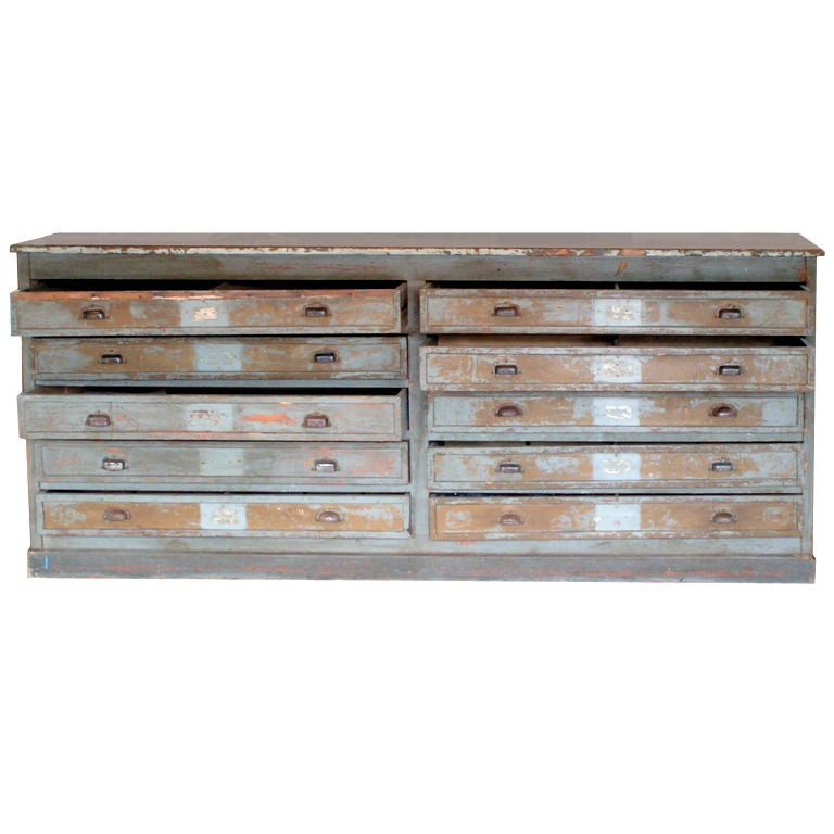 Buffet vintage in pino dipinto di blu, Belgio, 1920 circa in vendita