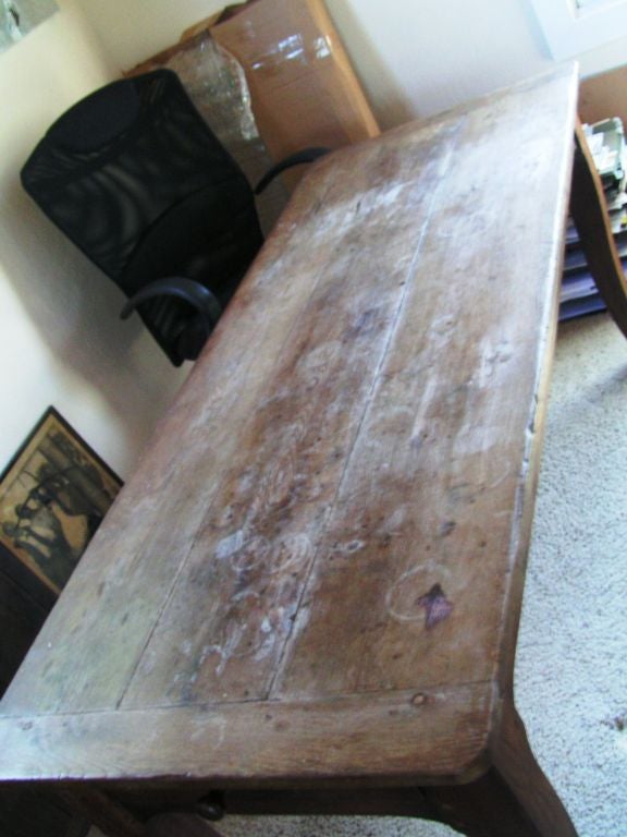French Country Farm Table In Excellent Condition For Sale In Napa, CA