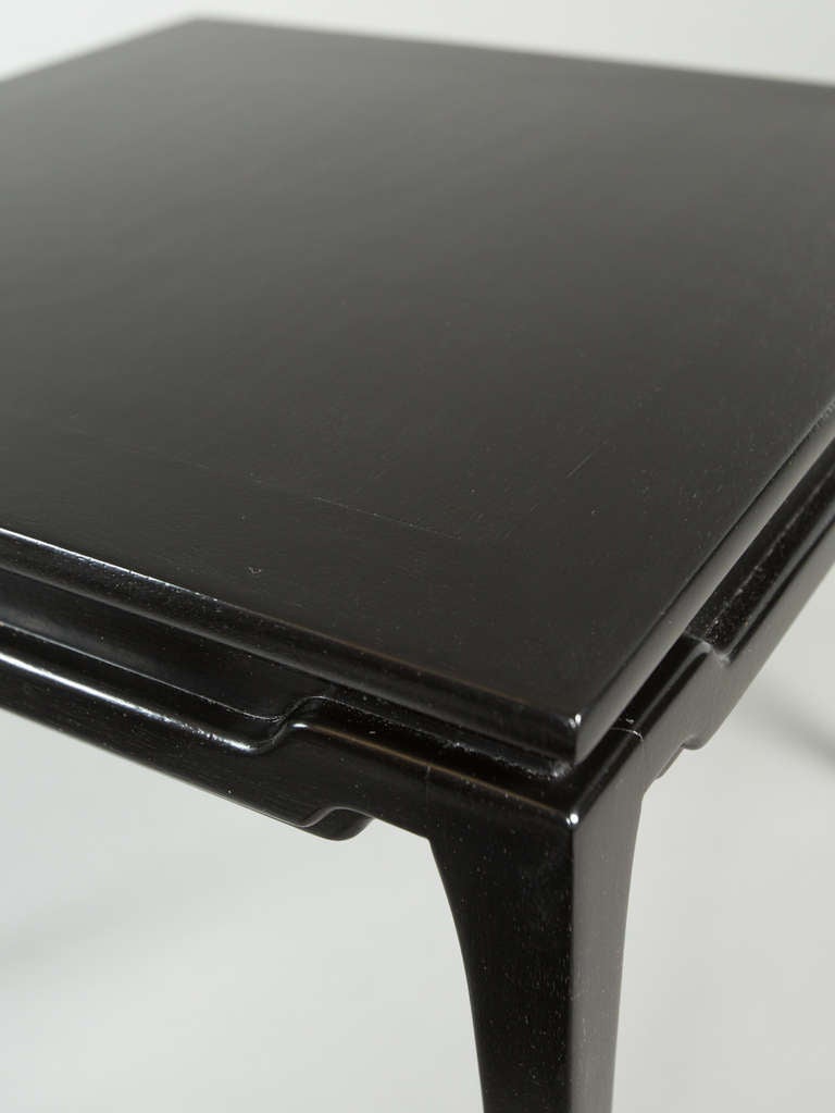 Pair of Black Lacquered Occasional Tables In Good Condition For Sale In New York, NY