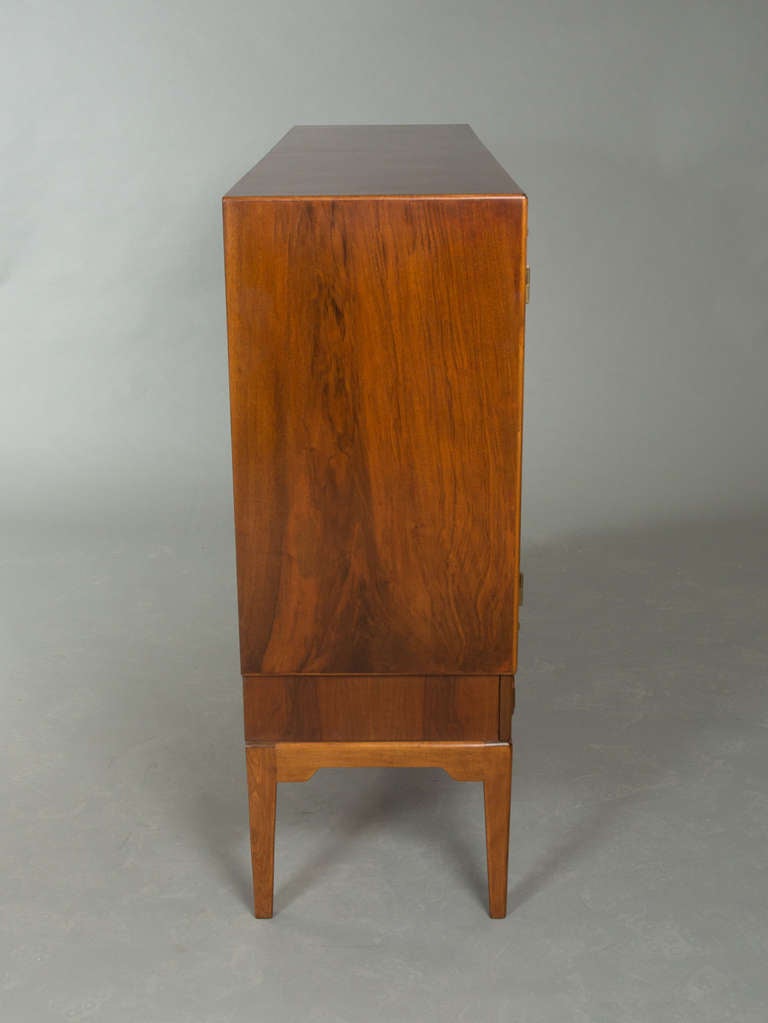 Mid-Century Modern Cabinet danois du milieu du siècle dernier en vente