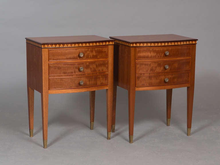 Great pair of Mid-Century inlaid Italian nightstands with 2 drawers, original knobs and brass sabot details. Fully restored.