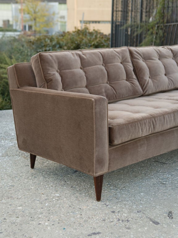 MidCentury Modern Sofa For Sale at 1stDibs