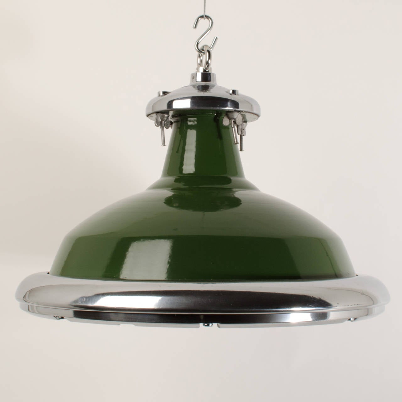 Bombproof Armoured Pendants In Excellent Condition In New York, NY