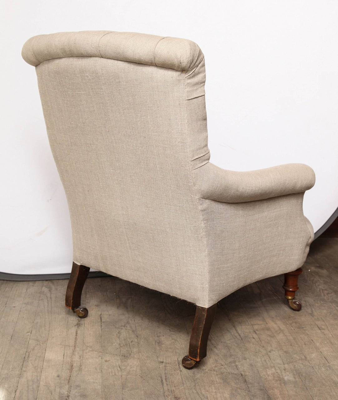 Pair of Buttoned Armchairs 3