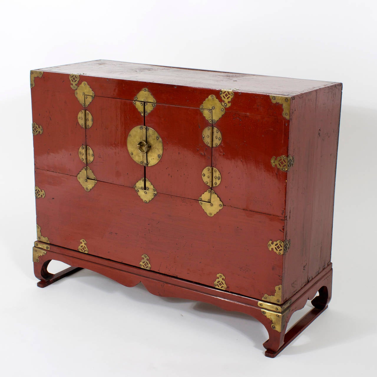 Pair of Chinese Red Chests or Night Stands with Brass Accents In Excellent Condition In Palm Beach, FL