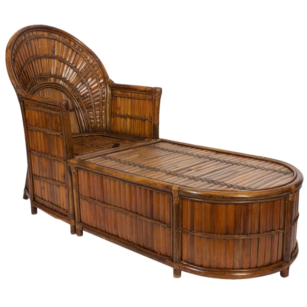 Rattan or Wicker Chase Longue