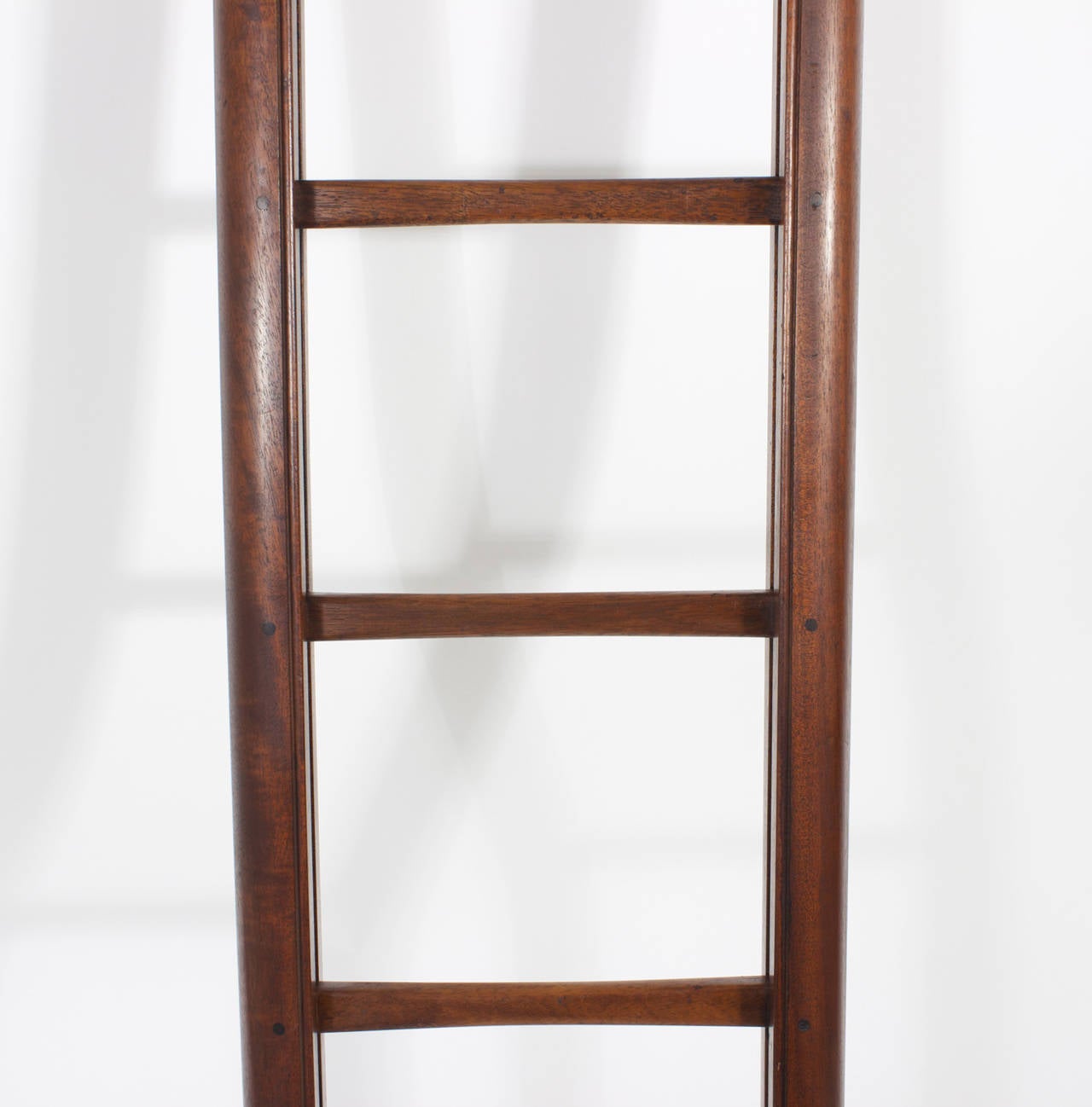 Early 20th Century Folding Library Ladder In Excellent Condition In Palm Beach, FL