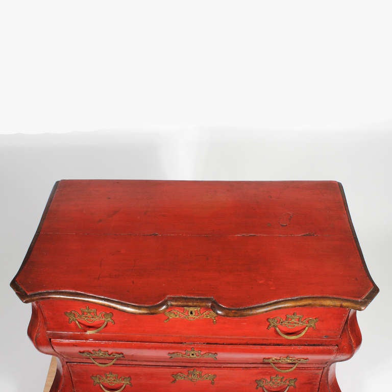 Baroque 18th Century Dutch Bombe Chest in an Old Red Surface