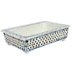 19rth Century Blue and White Narcissus Tray