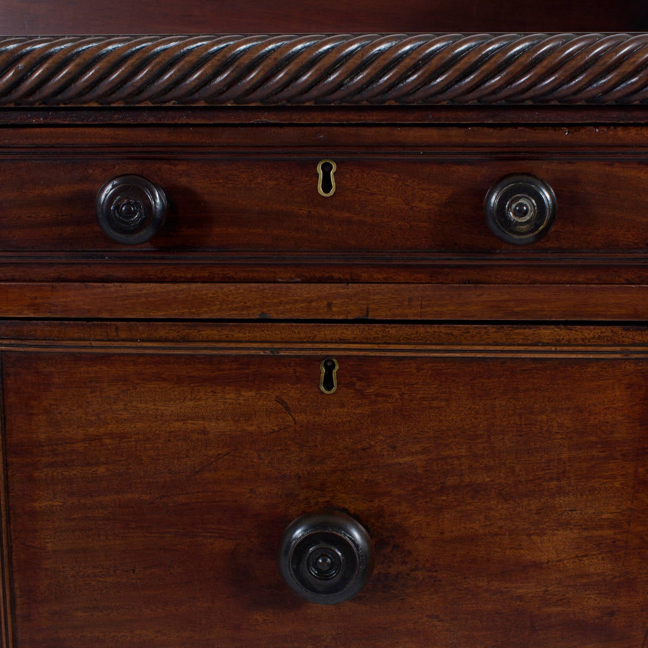 19th Century English Mahogany Sideboard In Excellent Condition In Palm Beach, FL