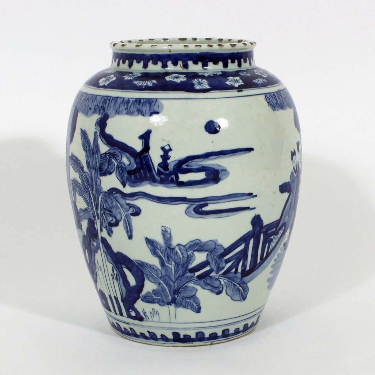 20th Century Pair of Chinese Export Blue and White Vases with Scenes