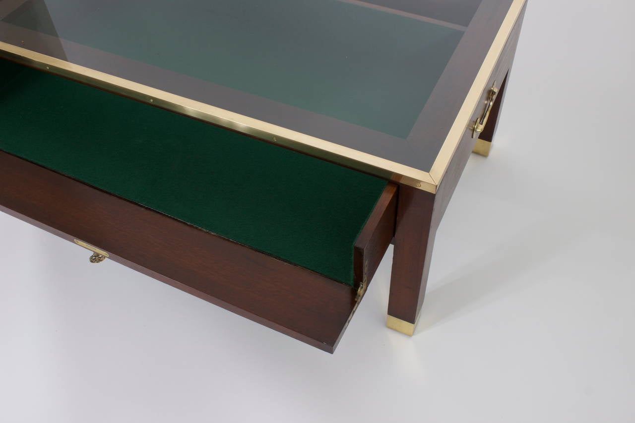 display case coffee table
