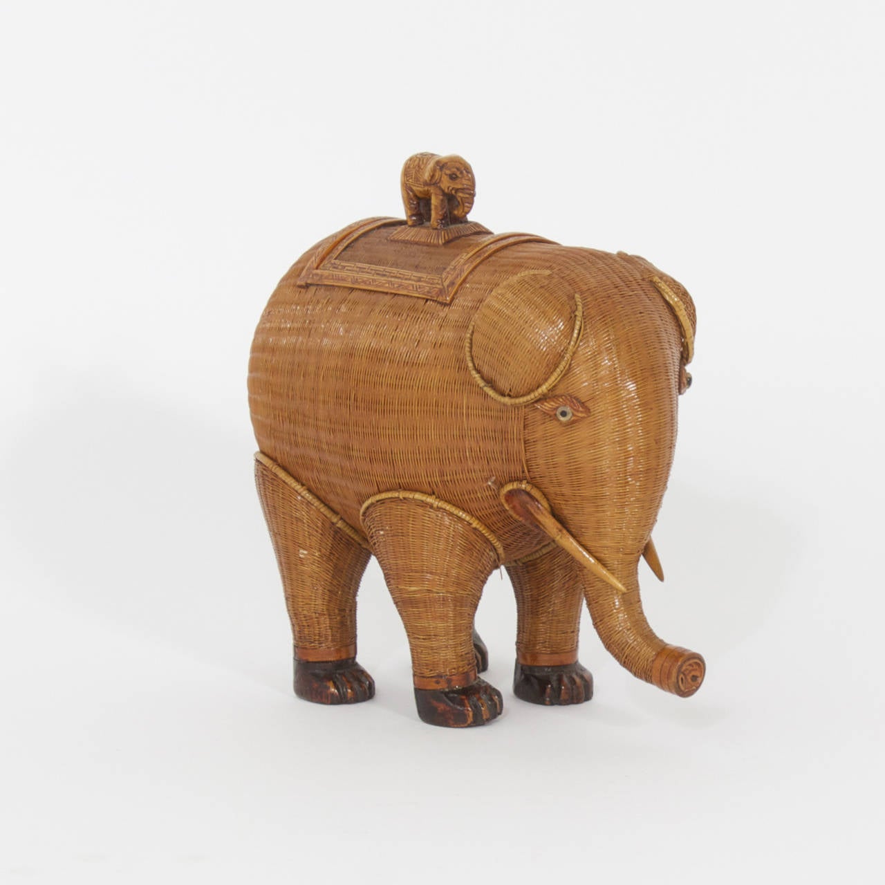 Organic Modern Wicker Elephant Box
