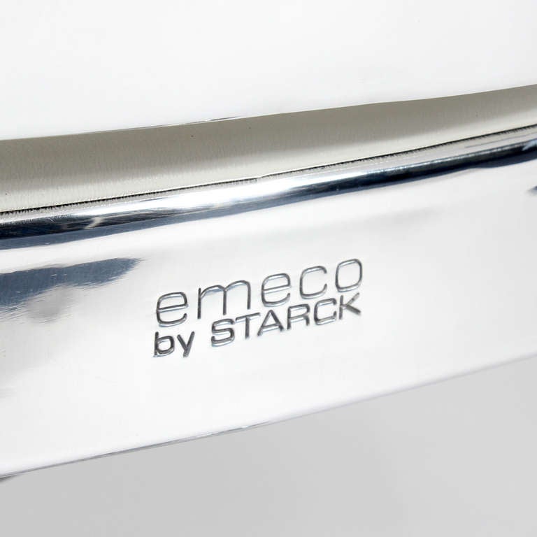 Vieux fauteuil de bureau Emeco Hudson by Starck en aluminium 4