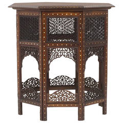 table pliante octogonale anglo-indienne ou syrienne du 19ème siècle