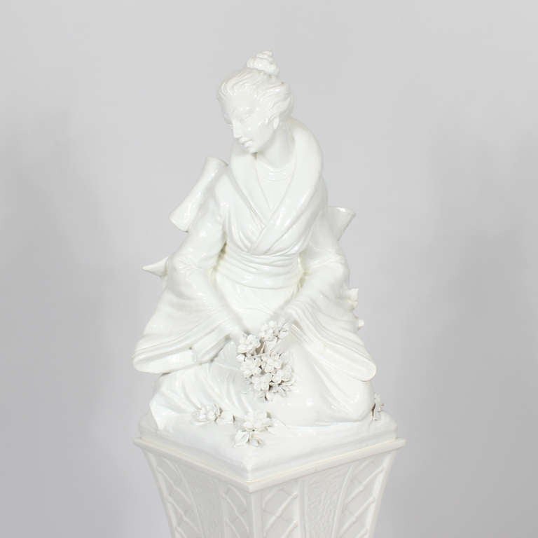 Large Porcelain Chinoiserie Female Figure on Base In Excellent Condition In Palm Beach, FL