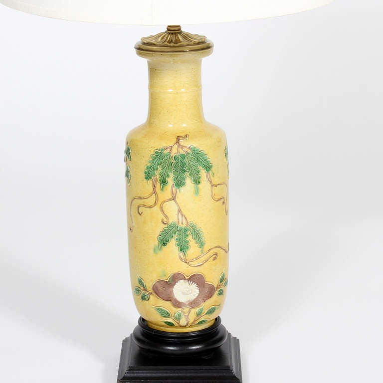 Porcelain Pair of Chinese Wang Bing Rong Vase Lamps
