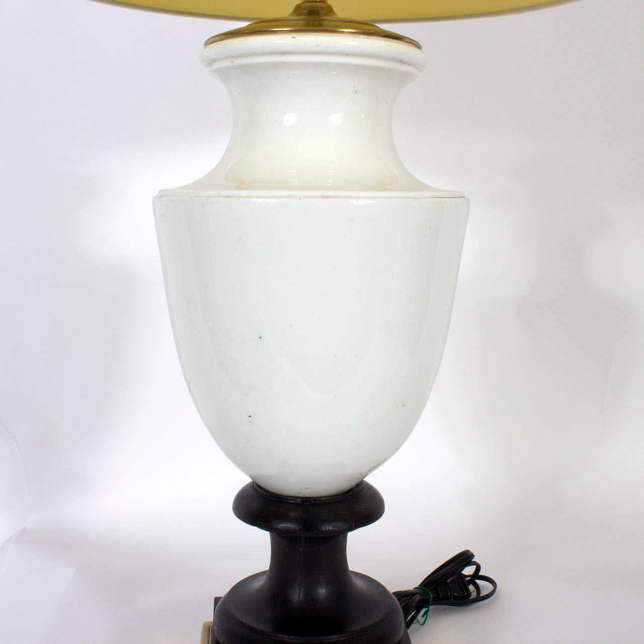 Pair of White Stoneware Neoclassical Apothecary Table Lamps In Excellent Condition In Palm Beach, FL