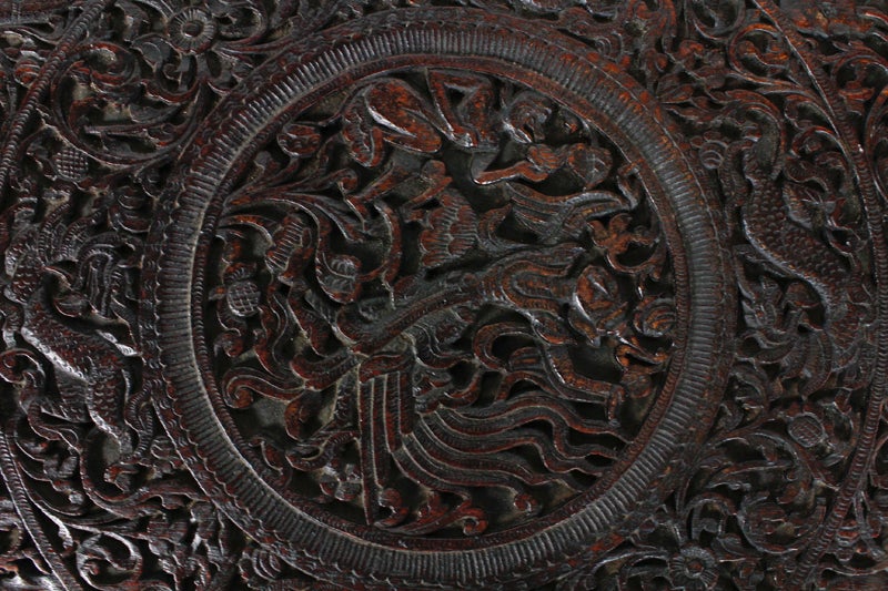 Exceptional Anglo-Indian Three-Figure Carved Round Table 5