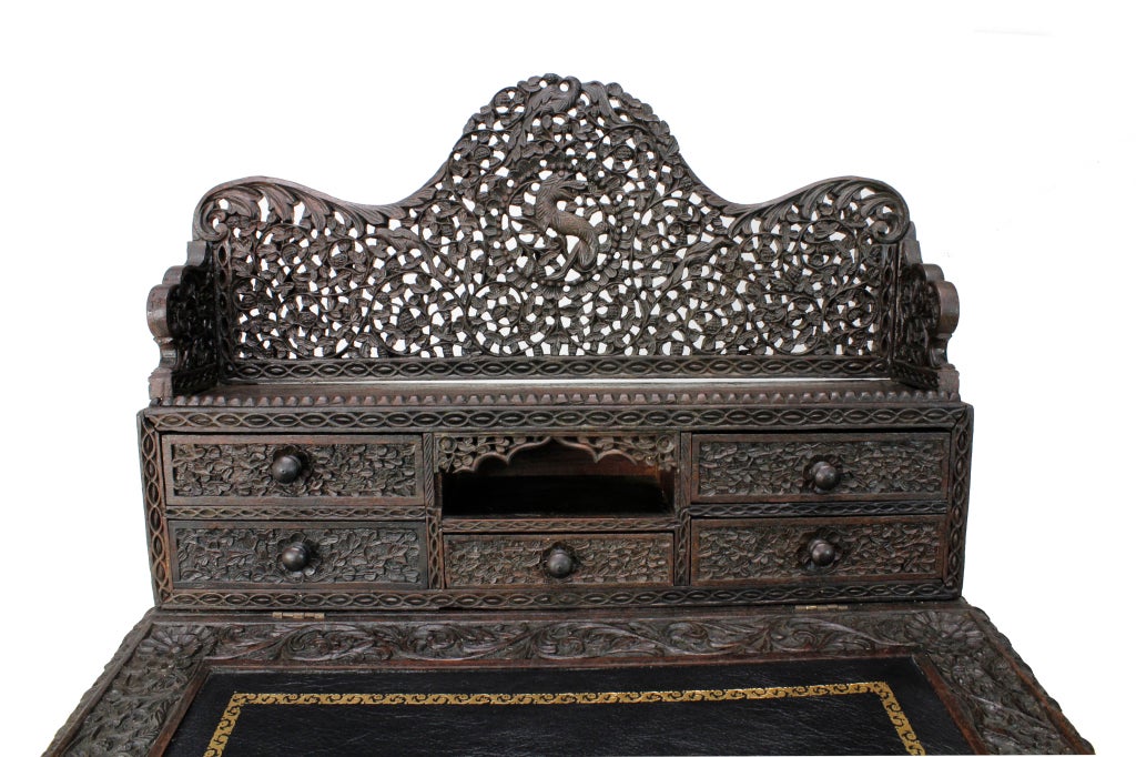 19th Century Carved Anglo-Indian Davenport Desk In Good Condition For Sale In Palm Beach, FL