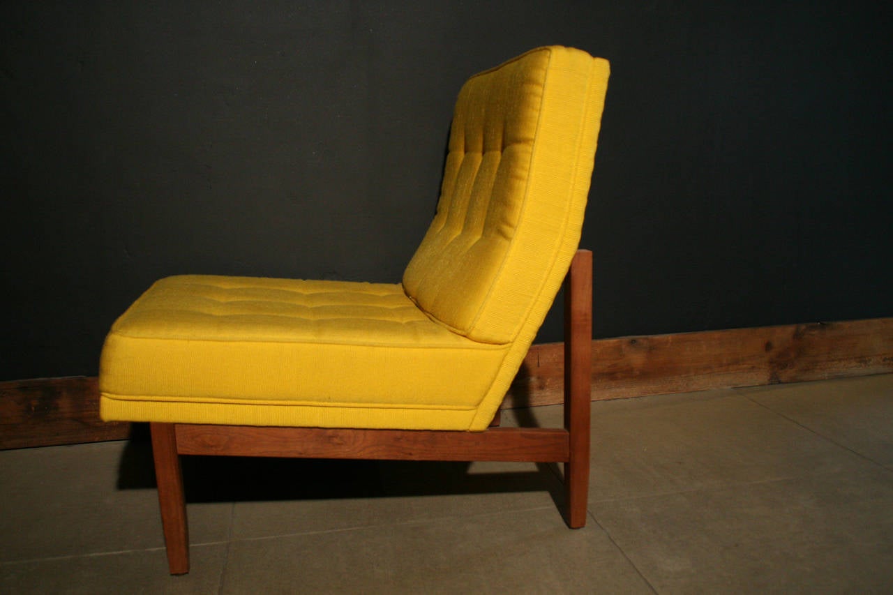 Mid-Century Modern Pair of Knoll Armless Tufted Lounge Chairs on Wood Frame For Sale