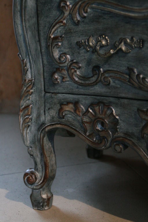 Pair of French Baroque Carved Wood Night Stands For Sale 3