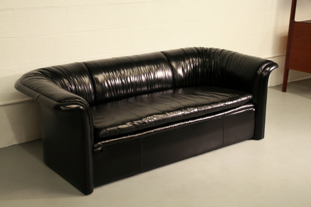 Pair of Rare Dunbar Loveseats, in Sexy Black Gathered Leather In Excellent Condition For Sale In Los Angeles, CA