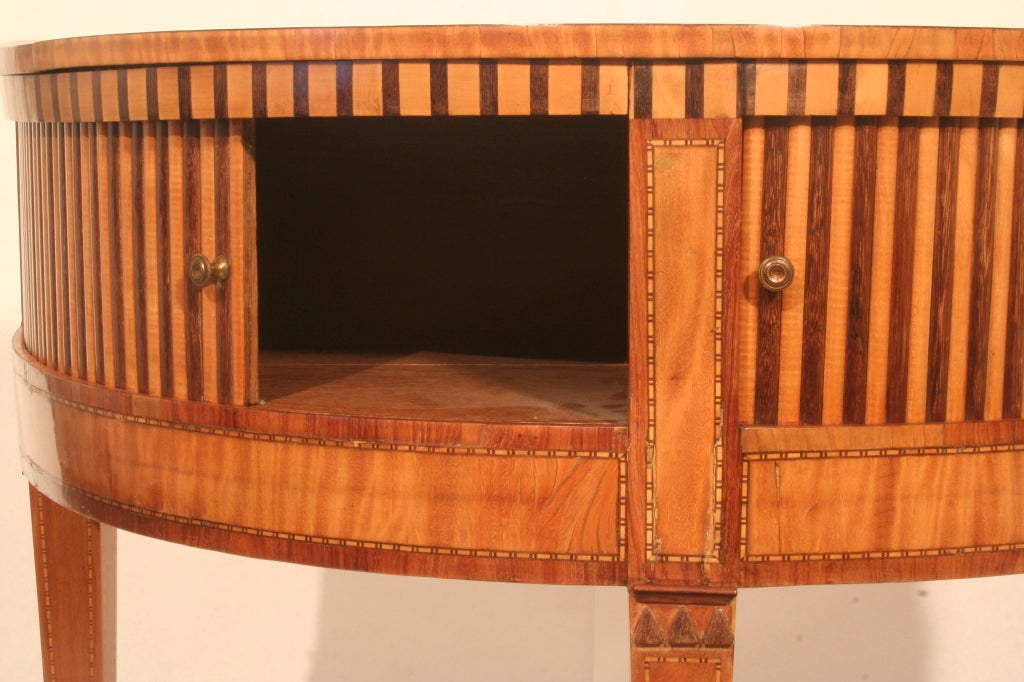 Neoclassical Console Table In Excellent Condition In Chicago, IL