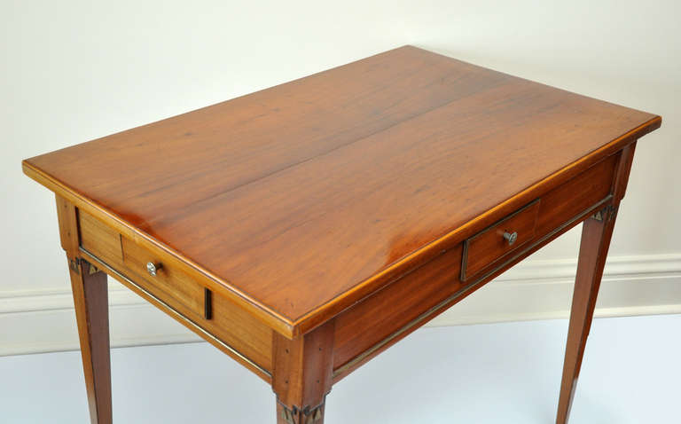 19th Century Biedermeier Neoclassical Mahogany Side Table For Sale
