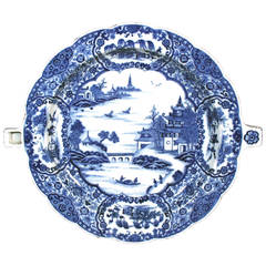 Chinese Export Porcelain Underglaze Blue and White Hot Water Plate