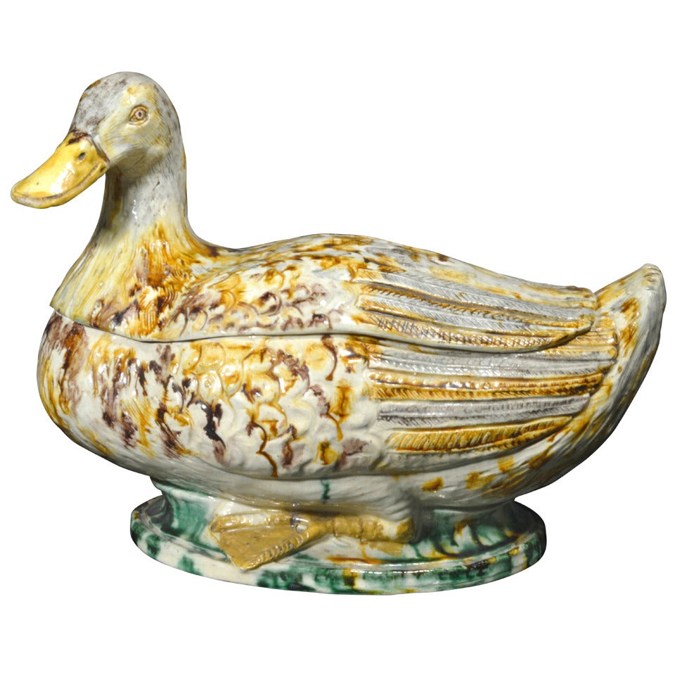 Portuguese Creamware Pottery Lifesize Model of a Duck, Real Fabrica da Louca