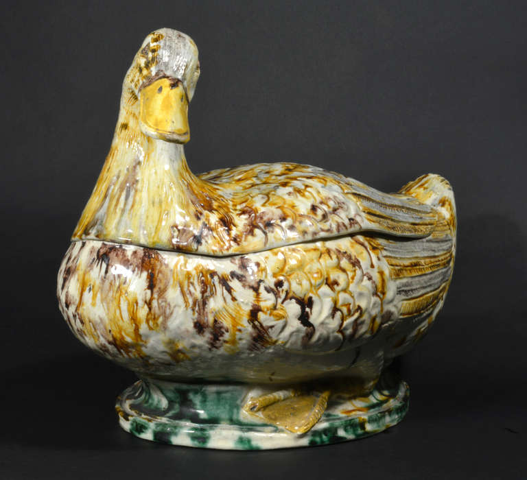 Portuguese Creamware Pottery Lifesize Model of a Duck, Real Fabrica da Louca In Excellent Condition In Downingtown, PA
