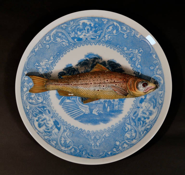 A Set of Eight Vintage Piero Fornasetti Trompe L'oeil Piscibus Plates In Good Condition In Downingtown, PA