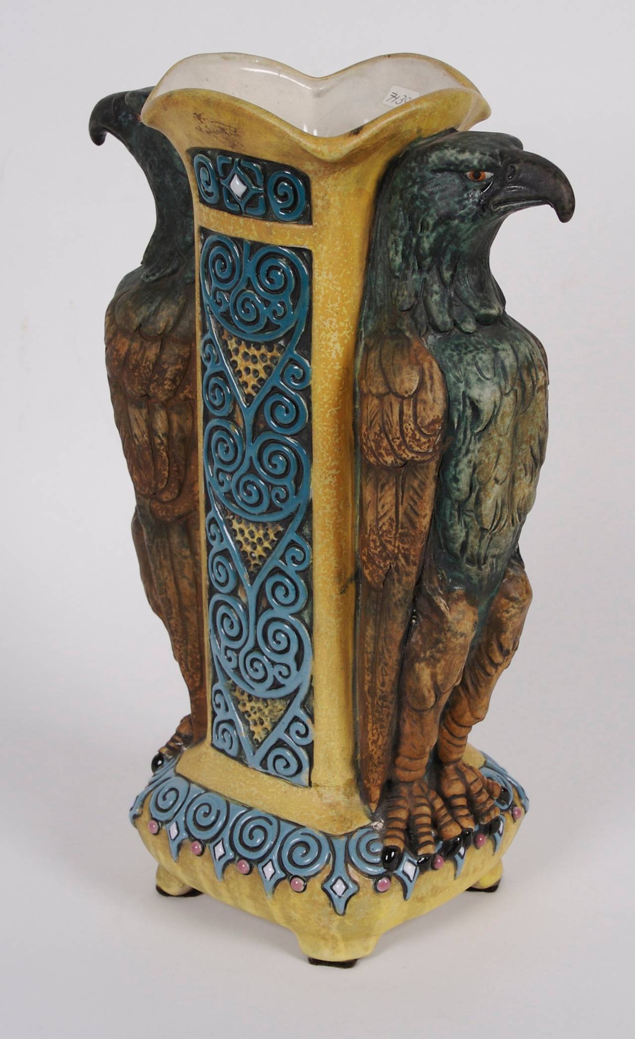 Early 20th Century Czechoslovakian Ceramic Eagle Vase by Amphora In Excellent Condition In Chicago, IL