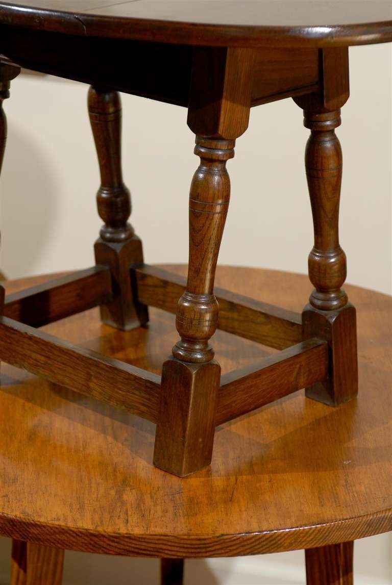 20th Century English Swivel Top Drop Leaf Table circa 1900