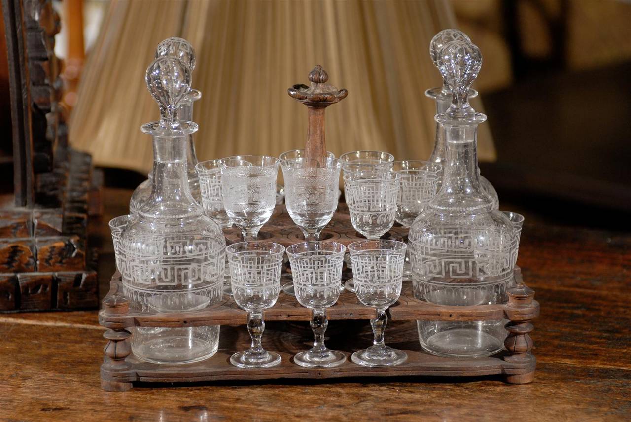 19th Century Black Forest Carved Tantalus Decanter Set, circa 1880s