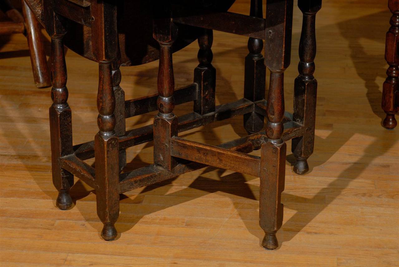 English Gateleg Table, 19th Century 1