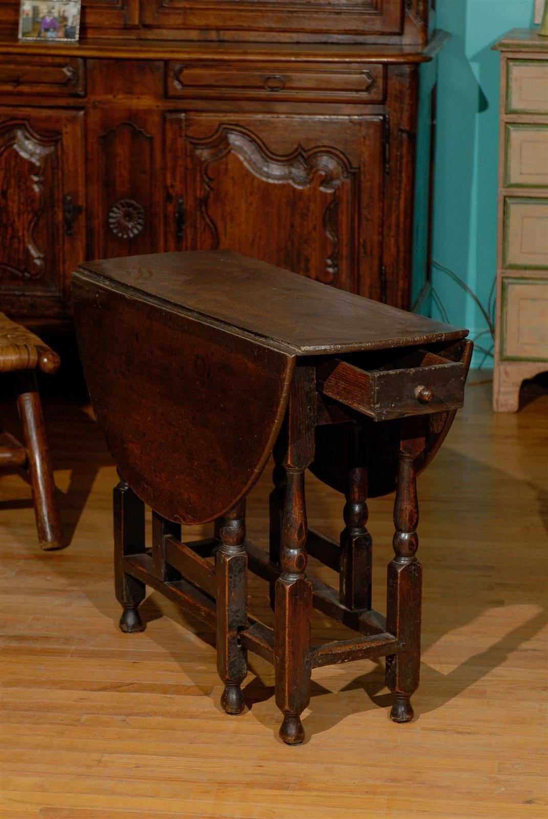 Joinery English Gateleg Table, 19th Century