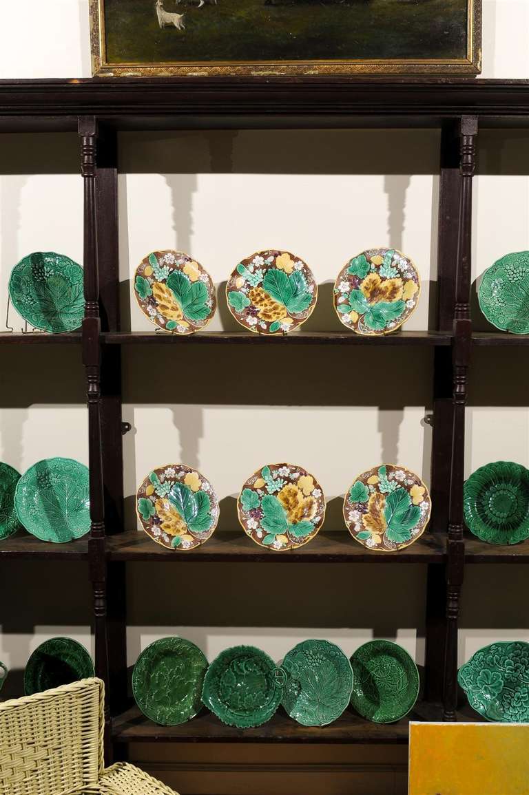 British Set of Six Wedgwood Majolica Strawberry Leaf Pattern Plates