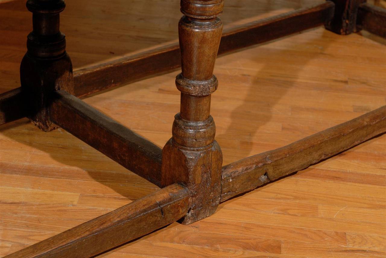 17th Century English Oak Refractory Table For Sale 2