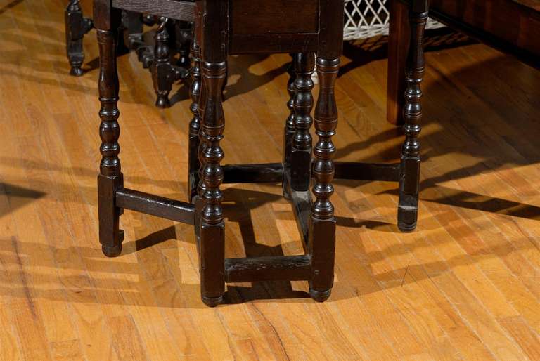 19th Century English Gateleg Table 2