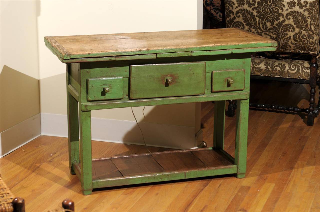 1850 to 1870 Scandinavian Table