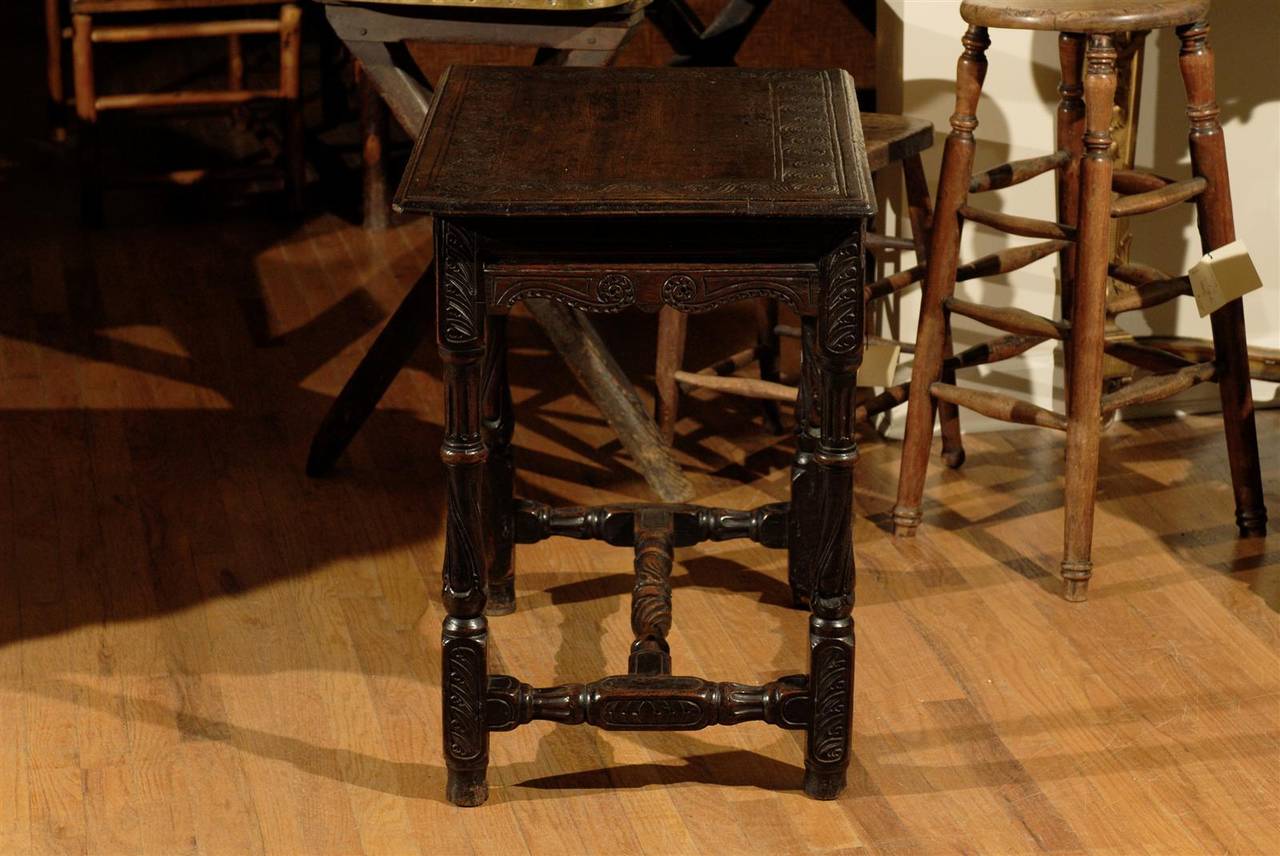 Wonderful English Oak Late 18th Century Side Table In Good Condition In Atlanta, GA