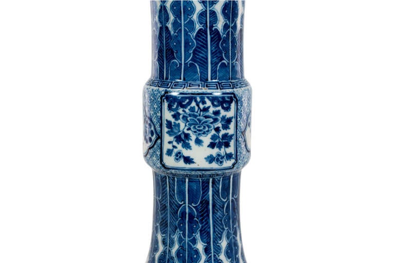 French 19th Century Blue and White Chinese Porcelain Vase Mounted as a Lamp