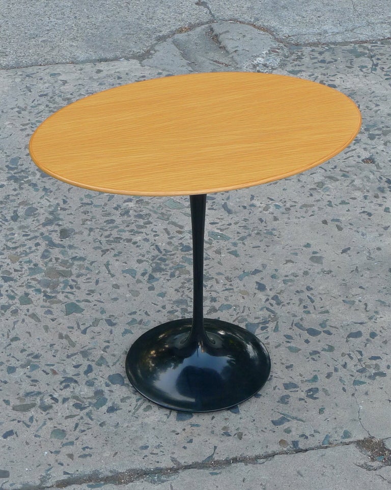 American Eero Saarinen Tulip Table for Knoll