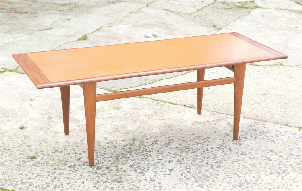 Norcraft Collapsible Coffee Table at 1stdibs