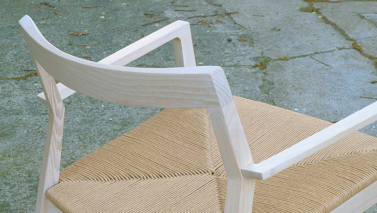Marc Krusin for Knoll Midcentury-Modern Inspired White Ash and Jute Arm Chair In Excellent Condition For Sale In San Francisco, CA