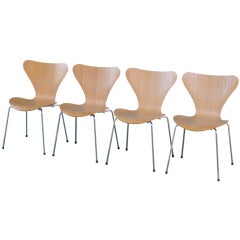 Jacobsen Series 7 Set of Four Dining Chairs for Fritz Hansen
